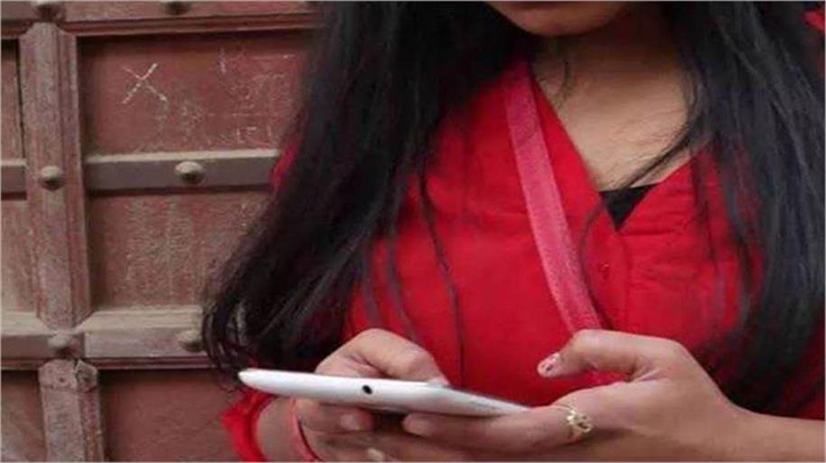 lucknow news woman duped man of rs 27 lakh on pretext of marriage