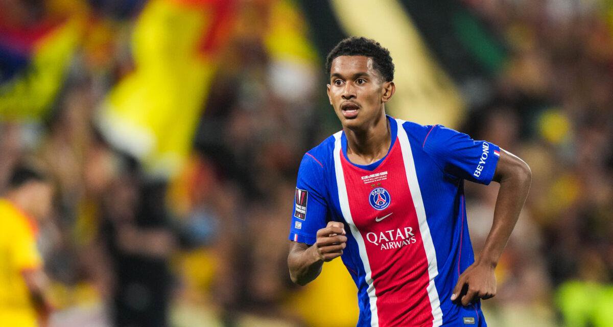 Senny Mayulu avec le PSG