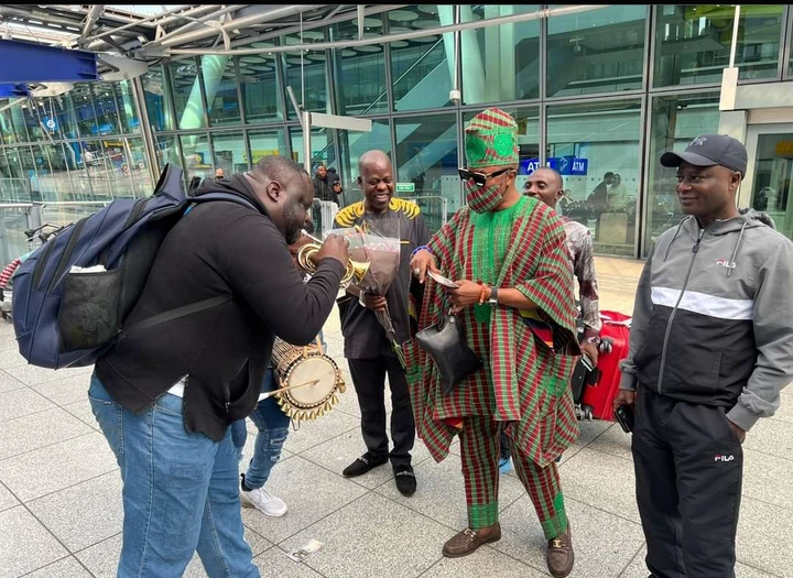 yoruba - VIDEO: Yoruba People Welcomes Oluwo to London to Promote The Culture 6c53ea8105c74b83bbdfdd9e858c2341?quality=uhq&format=webp&resize=720