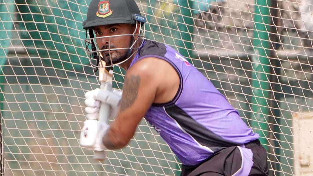 cricbuzz-understands-that-the-inflammation-of-a-gluteal-muscle-tendon-in-his-hip-joint-which-ruled-him-out-of-the-tri-nation-series-has-subsided-and-the-pain-has-also-reduced
