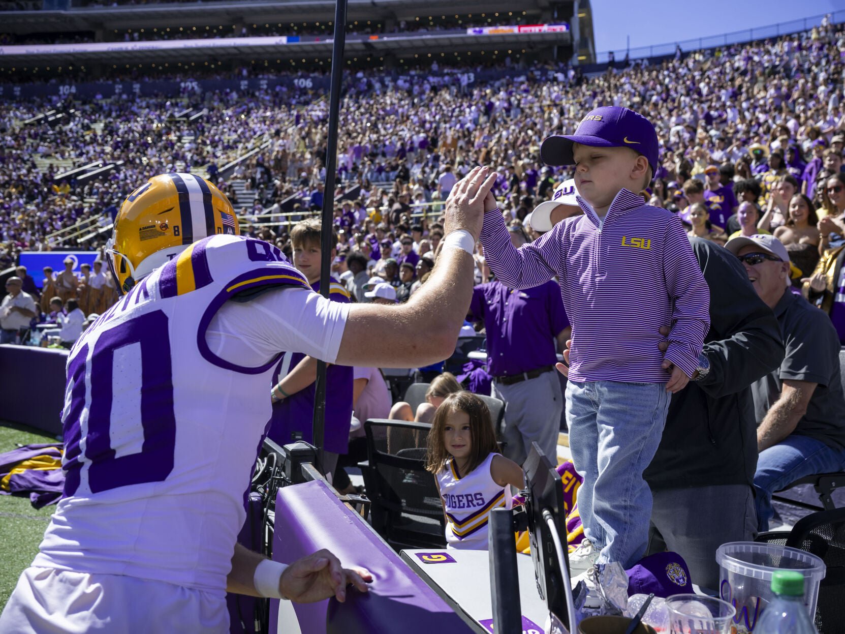 NO.lsumissstate.101826_1370 MJ.JPG