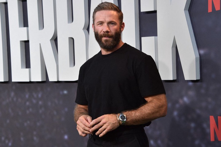 Former Patriots wide receiver Julian Edelman recently speculated who could possibly know Bill Belichick's Patriots fate.