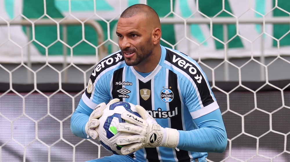 Braithwaite marcou aos 47 minutos do segundo tempo e garantiu a vitória do Grêmio por 1 a 0 sobre o Coritiba - (Imagem Ilustrativa/A Crítica)