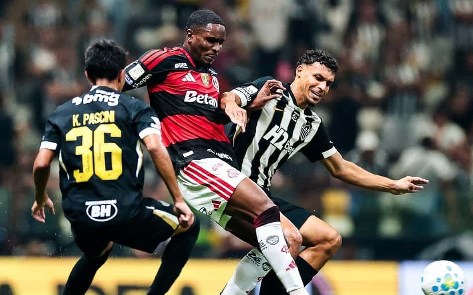 Evertton Araújo Flamengo Atlético-MG