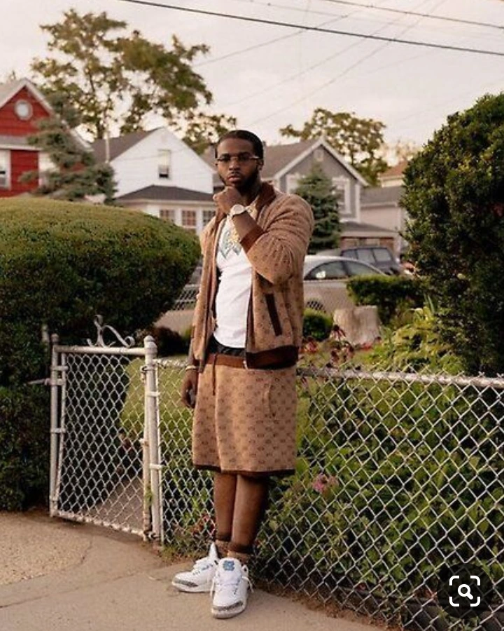 6d5a43c11082f077460f186b403e4cb7?quality=uhq&format=webp&resize=720