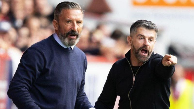 Rangers Manager Derek McInnes and Aberdeen Manager Stephen Robinson during a William Hill Premiership match between Aberdeen and Rangers at Pittodrie Stadium, on August 30, 2026, in Aberdeen, Scotland