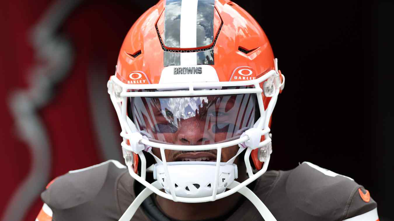 Shedeur Sanders #2 of the Cleveland Browns could be a trade candidate for the New York Giants after the Jaxson Dart injury.