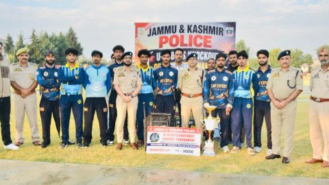 युवा क्रिकेट प्रतिभाओं को मिला मंच, पुलवामा में अंडर-19 क्रिकेट टूर्नामेंट का शानदार समापन