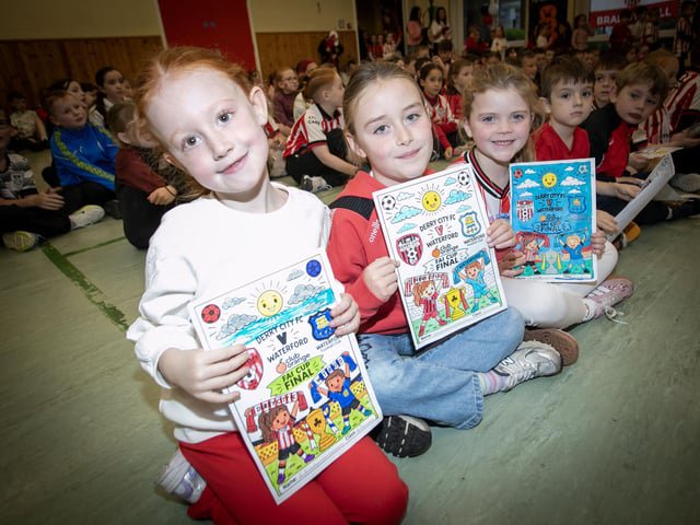 These girls showing off some of their artistic talents during Friday's Derry City visit. (Photos: Jim McCafferty Photography)