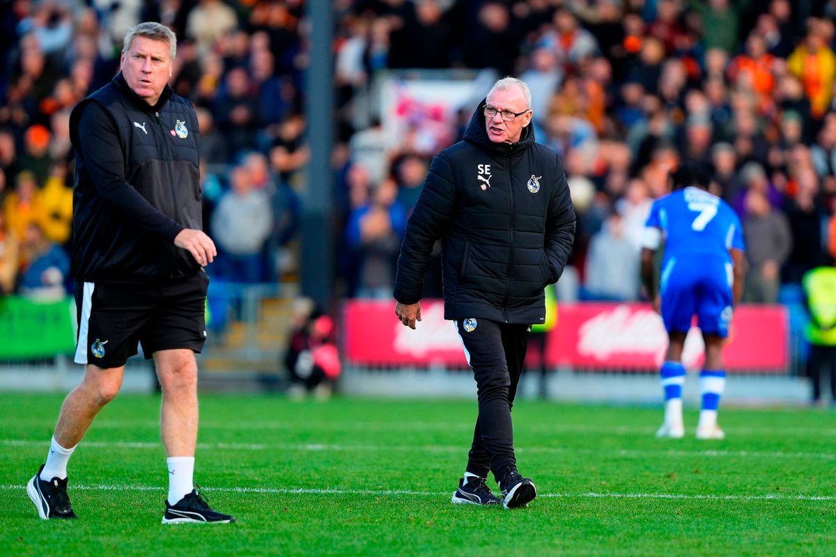 Steve Evans, Manager of Bristol Rovers and Paul Raynor, Assistant Manager of Bristol Rovers after the Sky Bet League 2 match between Bristol Rovers and Barnet at The Memorial Stadium, Bristol on 10 October 2026 (Photo: Rachel Le Poidevin/PPAUK)