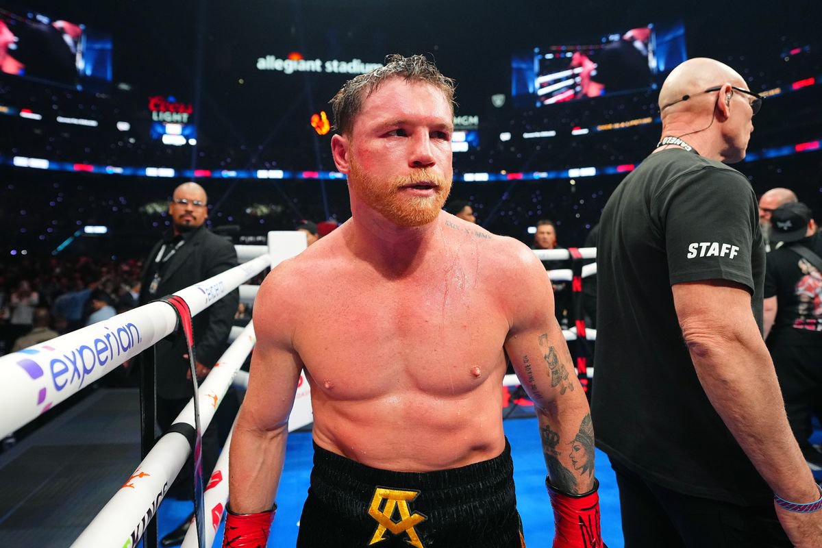 Canelo Alvarez reacts after being defeated by Terence Crawford for the Undisputed & Ring Magazine Super Middleweight Championship at Allegiant Stadium