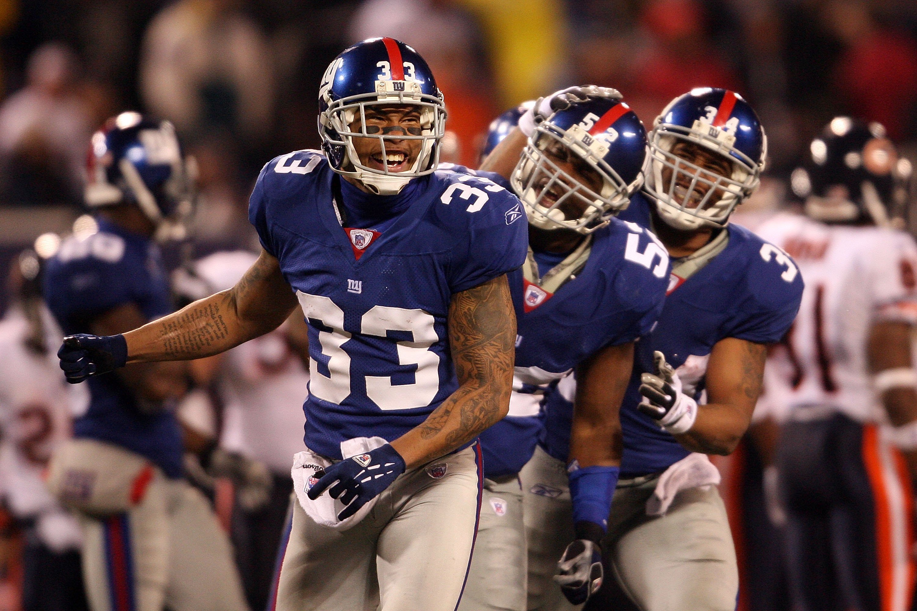 Bell wound up playing for three NFL teams in six seasons from 2001-2006