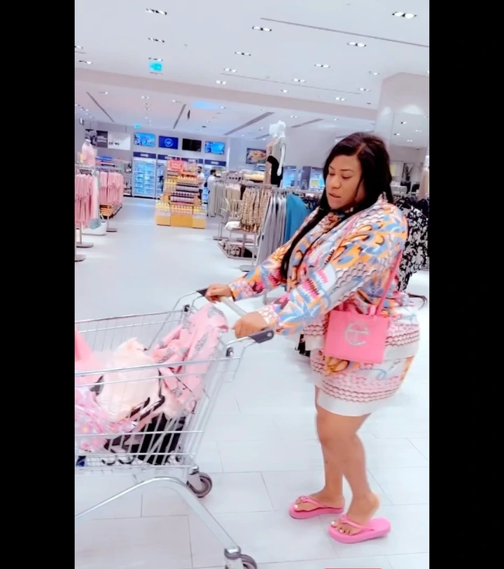 VIDEO: I Went To Grab Something For My Sugar Daddy — Nkechi Blessing Says In New Video
