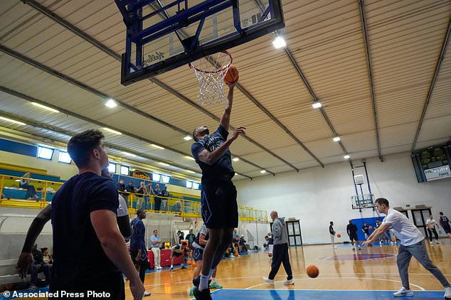 The Villanova men's basketball team takes part in a training session in Rome, Thursday, Oct. 29, 2026. (AP Photo/Gregorio Borgia)