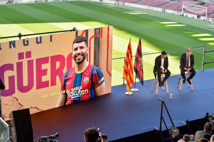 Sergio Aguero: Lionel Messi leads emotional tributes following Barcelona  striker's retirement | Evening Standard