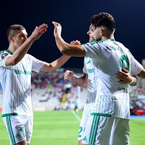 Jogadores do Omonia festejam golo do empate. Foto: EPA/KOSTAKIS SAVVIDES (Omonia-Benfica)