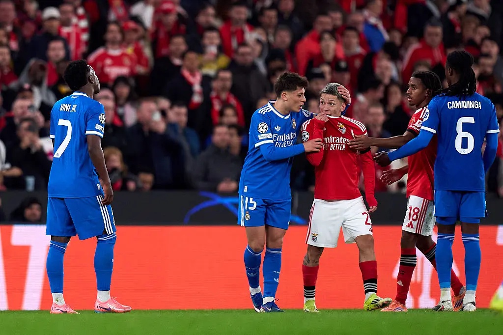 Gianluca Prestianni and Vinícius Jr.