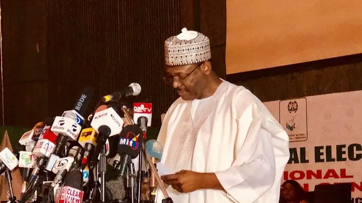 INEC Chairmo Professor Mahmood Yakubu say 'no election result sheet dey  wrong hand' - BBC News Pidgin