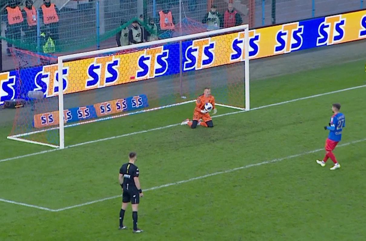 Górnik Zabrze beat Piast Gliwice on penalties to reach Polish Cup round of 16
