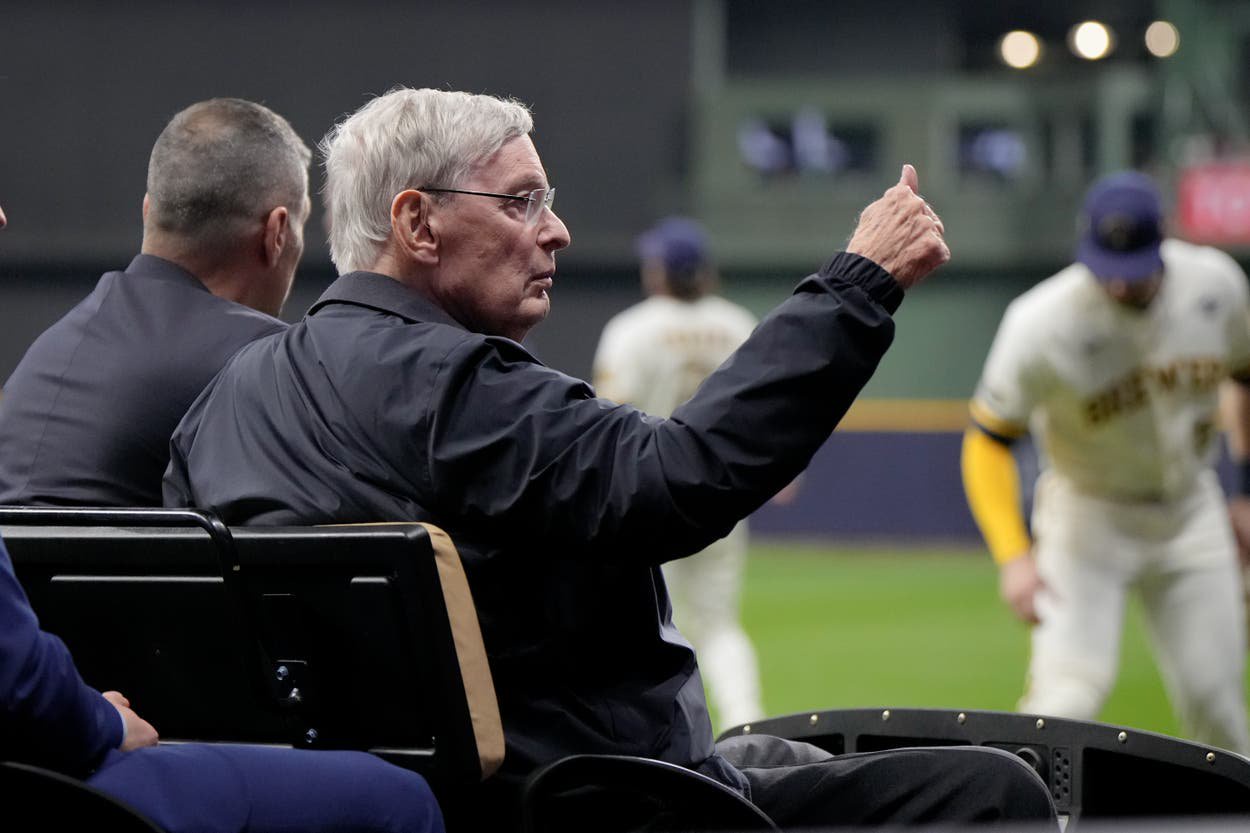 World Series Rays Brewers Baseball