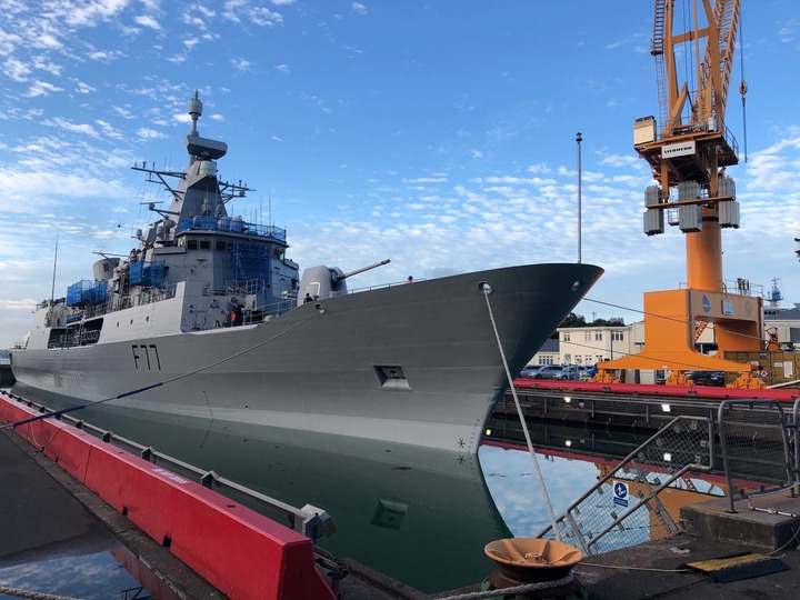 The first of the new SA Navy inshore patrol vessels, SAS Sekhukhune (P1571)  has arrived in Naval Base Simon's Town. : r/southafrica