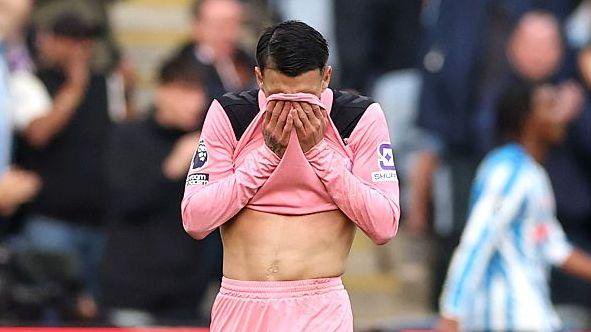 Sunderland midfielder Enzo le Fee
