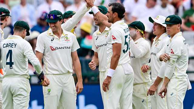 starc-picked-up-six-wickets