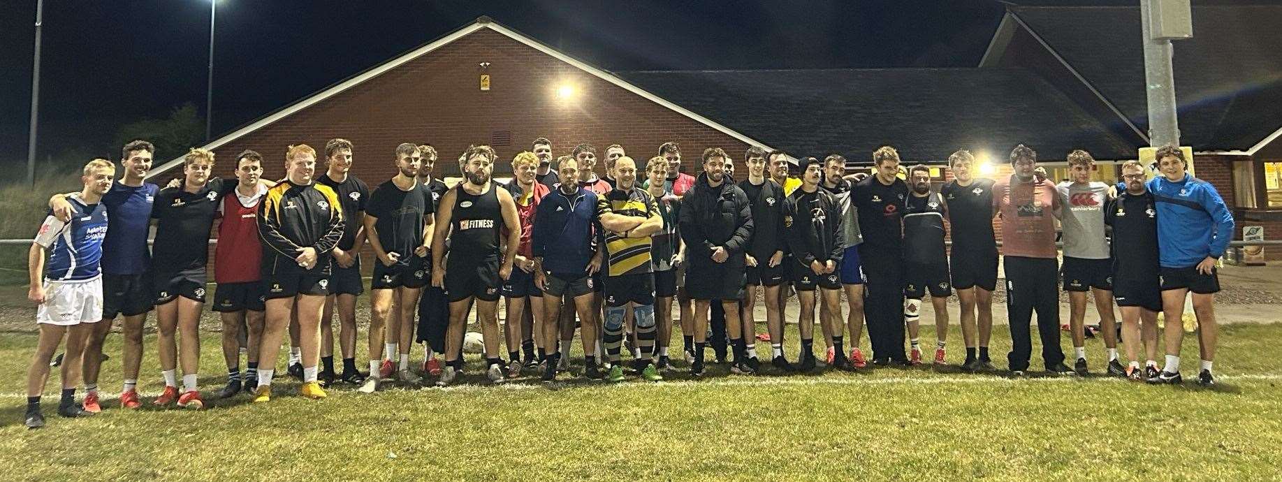 Shipston line up for the camera alongside former British Lion and Wales international Rhys Webb.