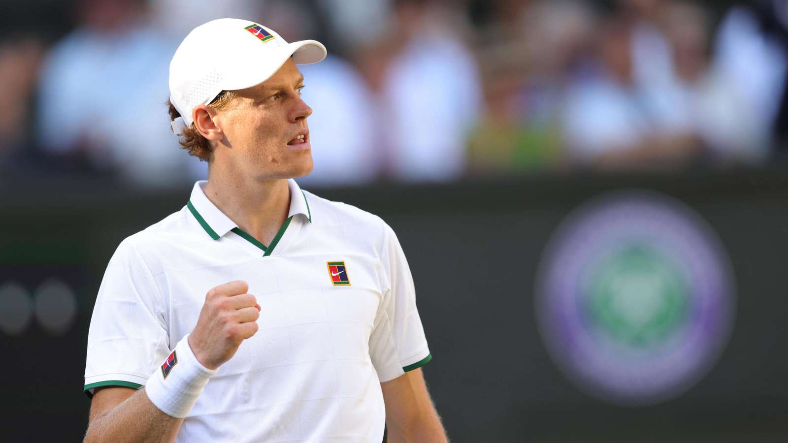Jannik Sinner geht als Wimbledon-Sieger vom Platz. 