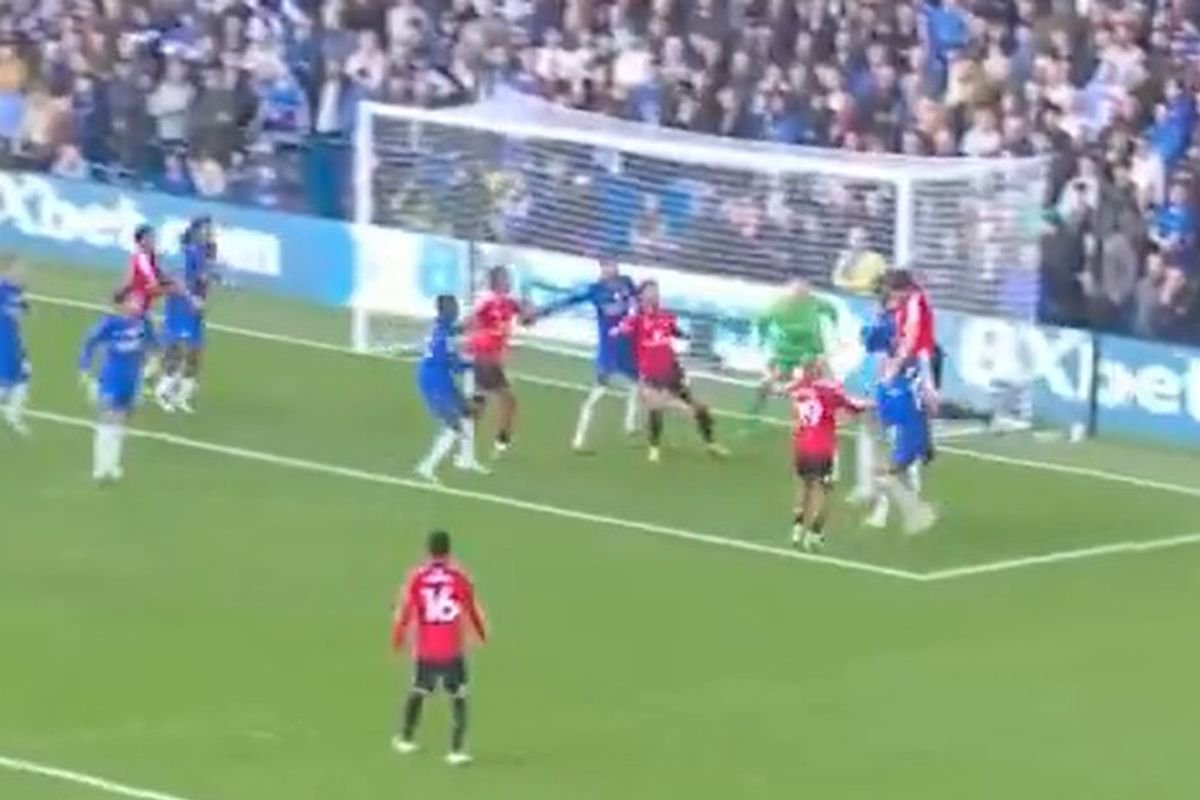 Manchester United saw a goal ruled out by VAR against Chelsea