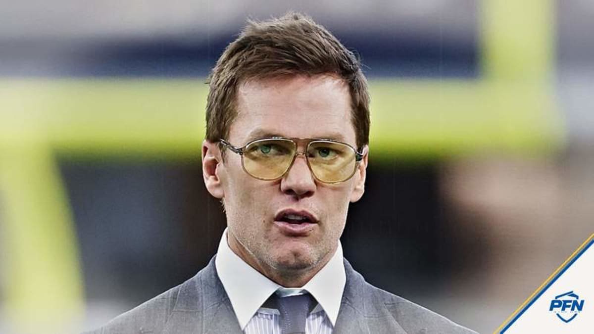 ‘That’s a Tough One’ — NFL Legend Tom Brady Disputes Controversial Officiating Decision During Fox’s Packers-Lions Broadcast