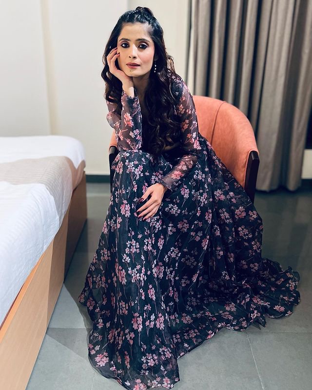 Vaishali Takkar 