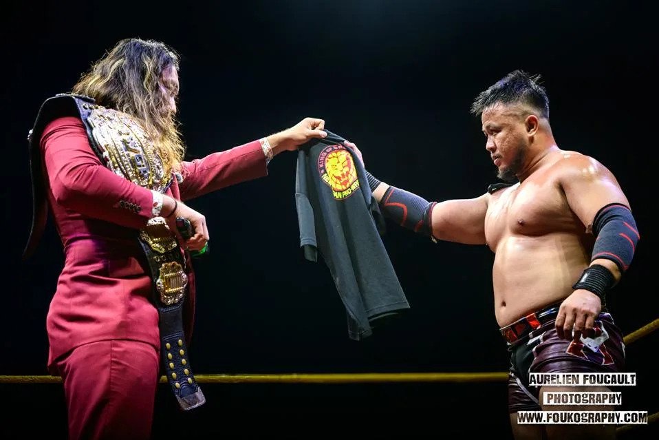 IWGP world champion Yota Tsuji and Ares