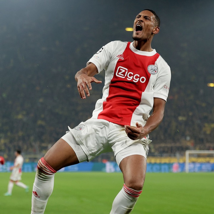 Sébastien Haller: 'I don't blame Moyes. I wasn't the striker he needed' |  Ajax | The Guardian