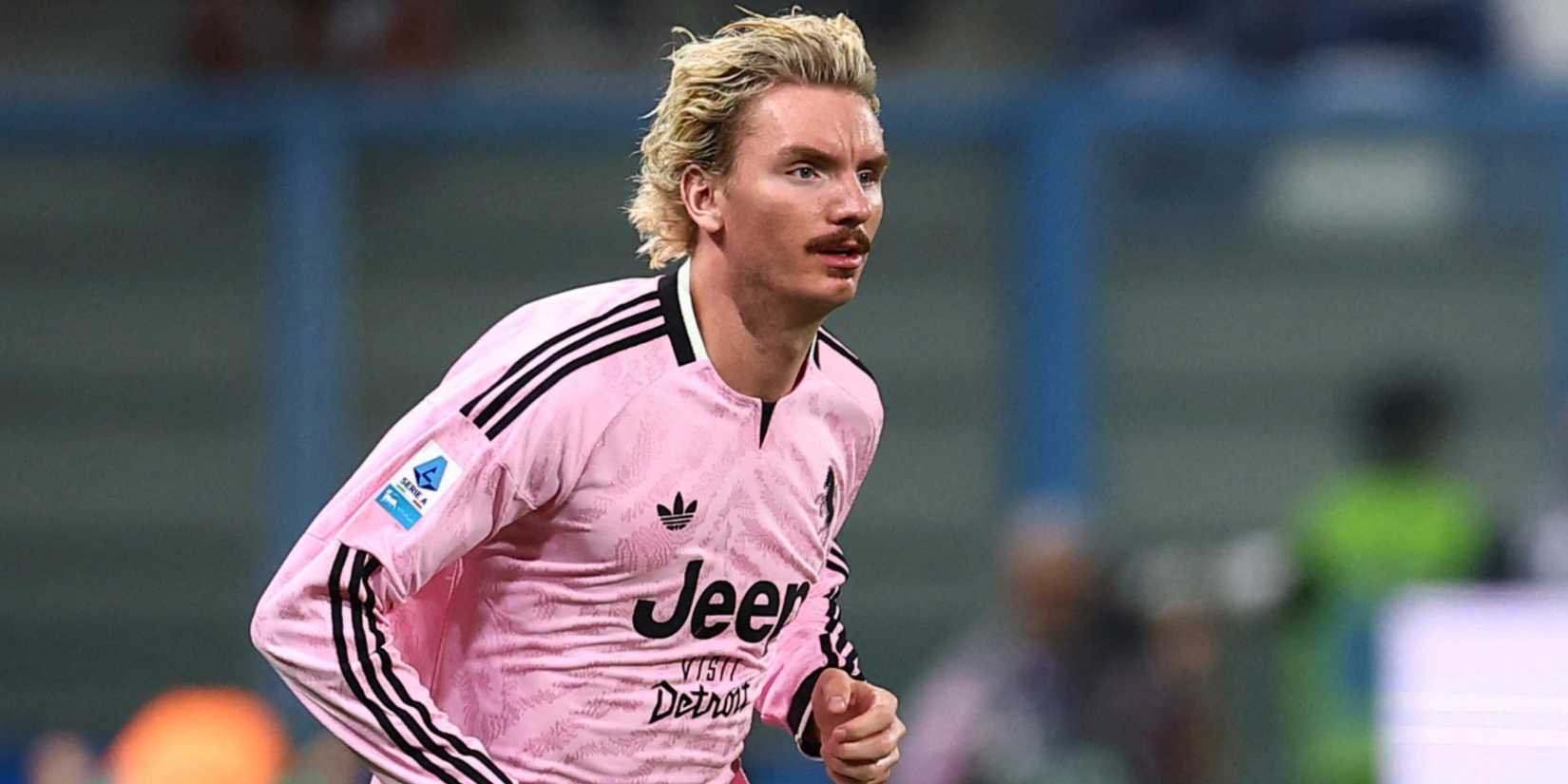Nick Woltemade in action for Juventus