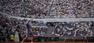 Zverev’s stock is rising for the French Open amid questions over Djokovic, Nadal, Sinner and Alcaraz