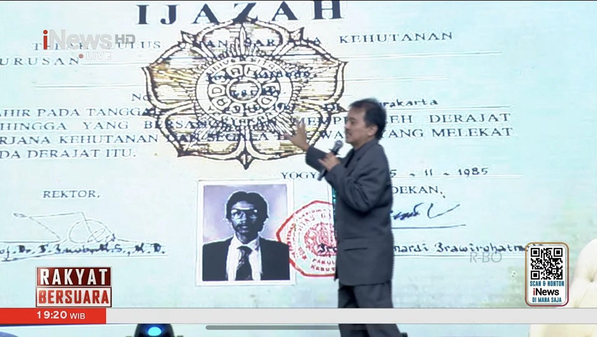 Dugaan Ijazah Palsu Jokowi, Kuasa Hukum: Ada Upaya Kriminalisasi Roy Suryo Cs dengan UU ITE!