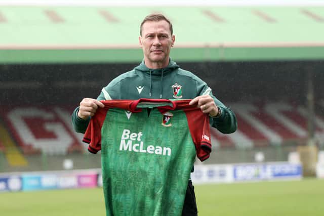 Duncan Ferguson will take charge of Glentoran for the first time on Friday. (Photo by Stephen Davison/Pacemaker Press)
