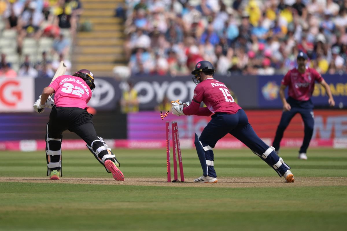 Somerset's Tom Kohler-Cadmore (left) survives a attempted stump out by Northamptonshire's Lewis McManus (right) during the Vitality Blast Men's T20 semi final at Edgbaston, Birmingham. Picture date: Saturday July 18, 2026. PA Photo. Photo credit should read: Gary Oakley/PA Wire.