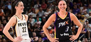 Caitlin Clark's future is 'so bright,' WNBA legend Diana Taurasi says