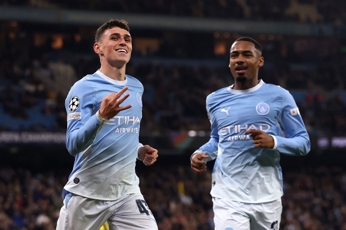 MANCHESTER, ENGLAND - OCTOBER 20: Phil Foden of Manchester City celebrates scoring his team’s fifth goal, completing his hat-trick during the UEFA Champions League 2026/27 League Phase MD3 match between Manchester City and AEK Athens at City of Manchester Stadium on October 20, 2026 in Manchester, England. (Photo by Carl Recine/Getty Images)