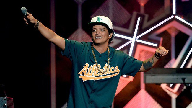 Hari pertama konser Bruno Mars Live in Jakarta telah selesai digelar di Jakarta International Stadium (JIS), Rabu (11/9).