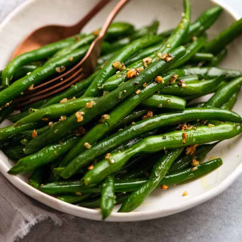 Sautéed Green Beans with Garlic | RecipeTin Eats