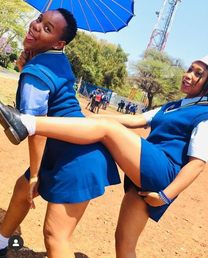 Sexy Highschool Girls Pics