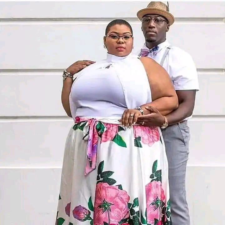 True love never discriminates: Man shows off his beautiful obese girlfriend.