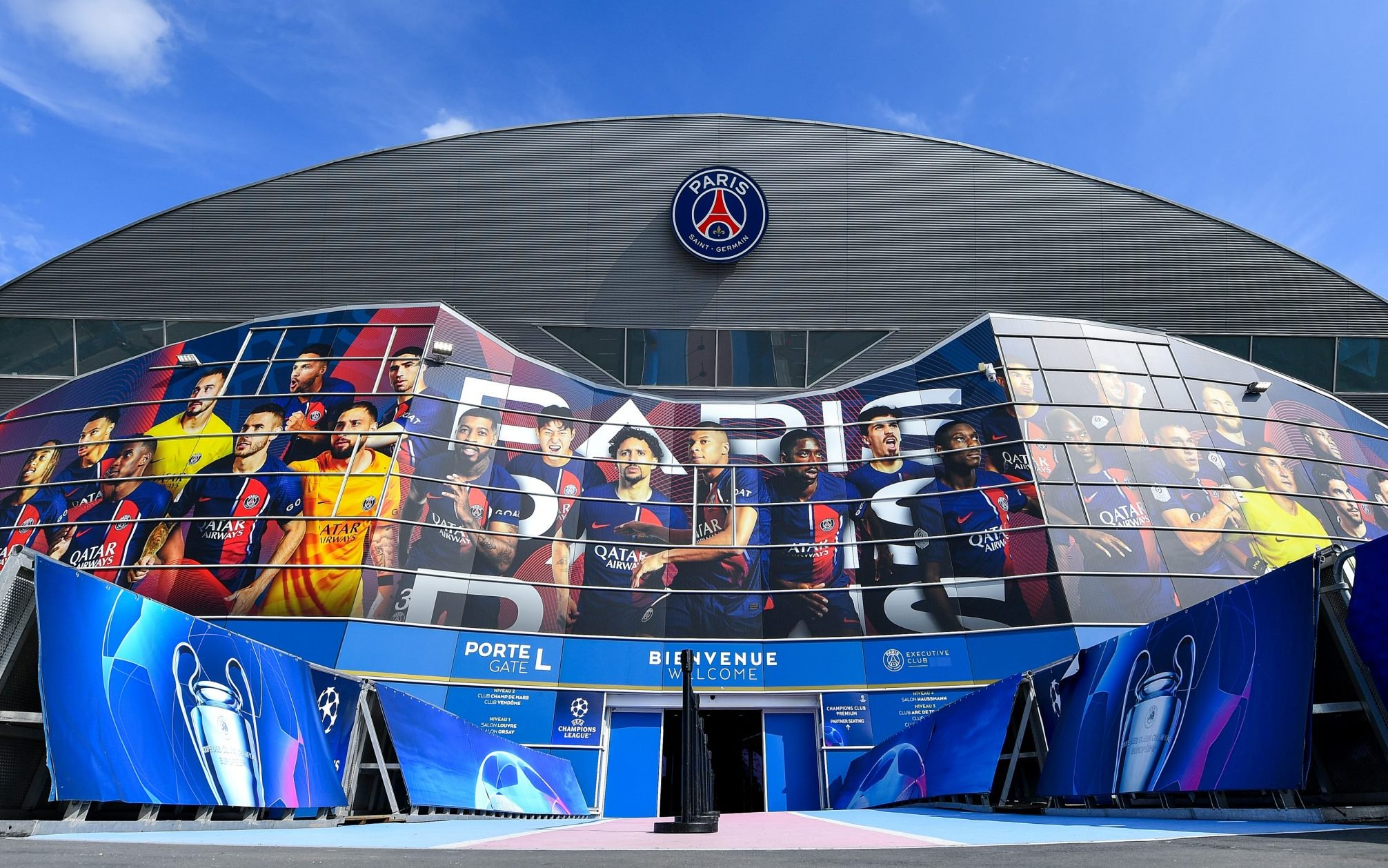 General view outside the Parc des Princes