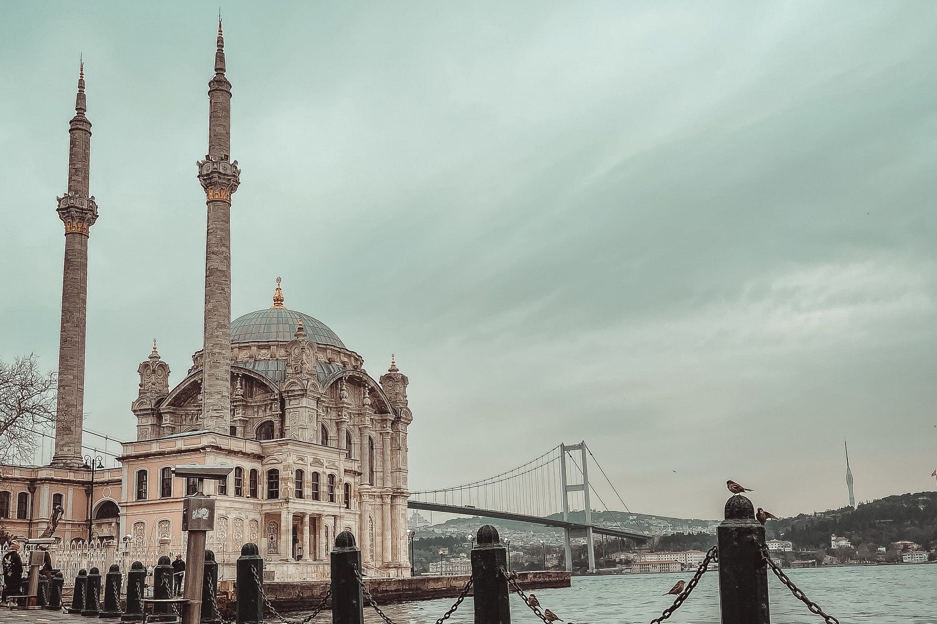 10 Mukjizat Nabi Muhammad SAW yang Menambah Keimanan