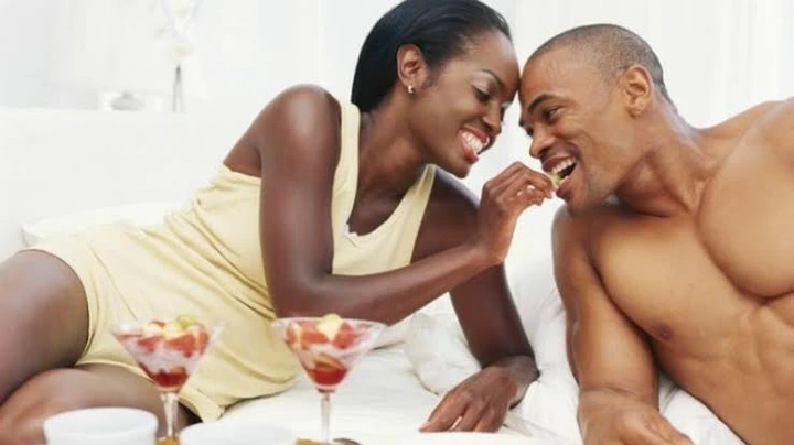 5 Fruits You Should Eat Before Making Love