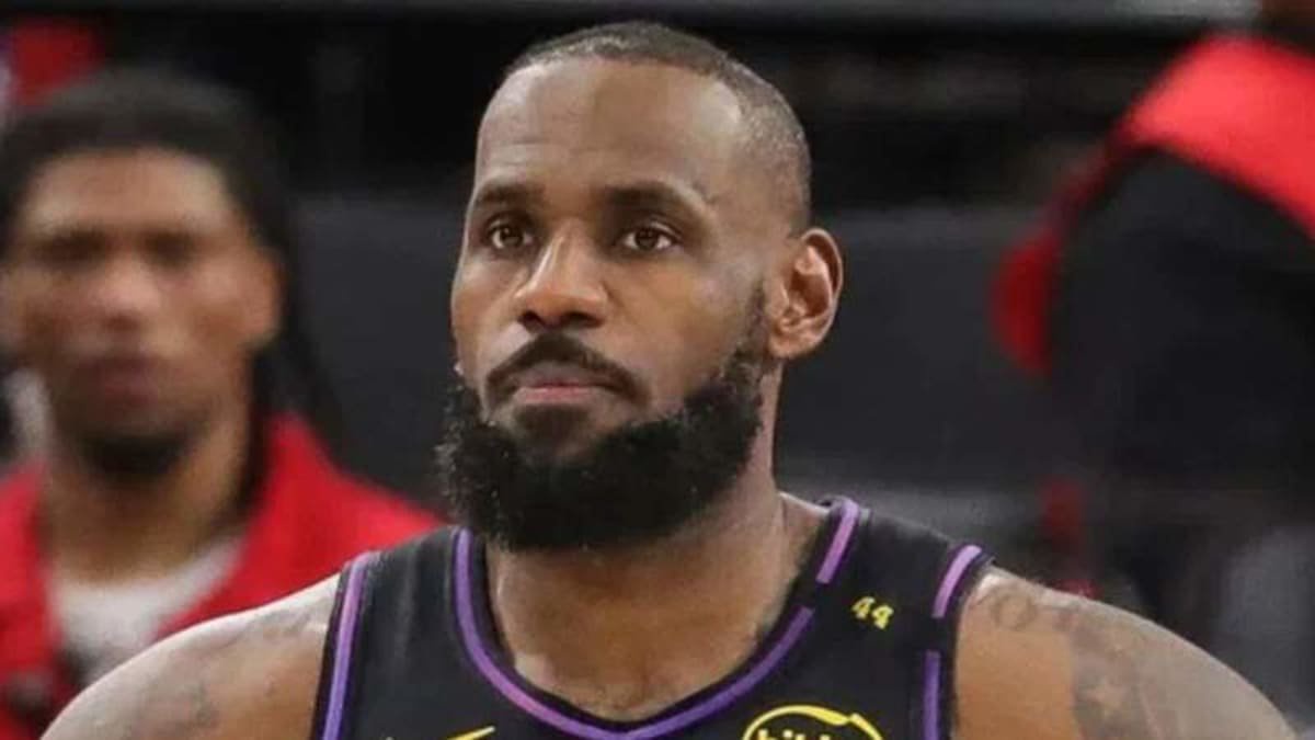 INGLEWOOD, CA – JANUARY 19 : Los Angeles Lakers forward LeBron James 23 during the Los Angeles Lakers vs Los Angeles Clippers on January 19, 2025, at Intuit Dome in Inglewood, California. Photo by Jevone Moore/Icon Sportswire NBA, Basketball Herren, USA JAN 19 Lakers at LA Clippers EDITORIAL USE ONLY Icon20250119061 ©Credits Imago