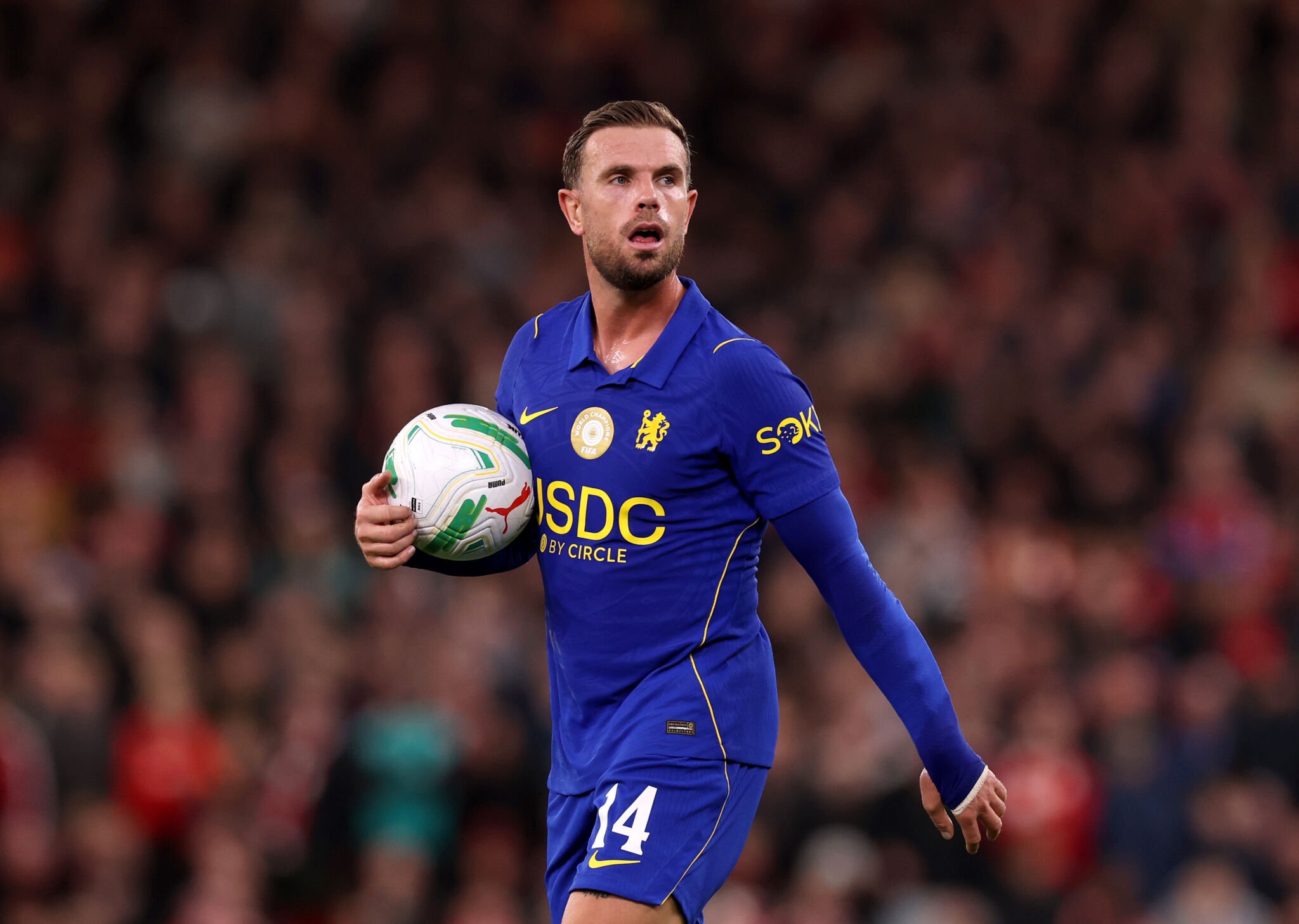 Jordan Henderson of Chelsea looks on during the Carabao Cup Fourth Round match between Liverpool and Chelsea at Anfield on October 28, 2026 in Liverpool, England. 